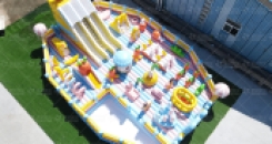 室内中庭兔子城堡-定制充气城堡